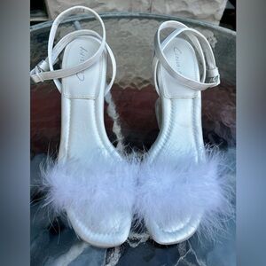 NWOB Sam Edelman Circus Brenna Satin Fur FLARE y2k heels 9 Valentines Day
